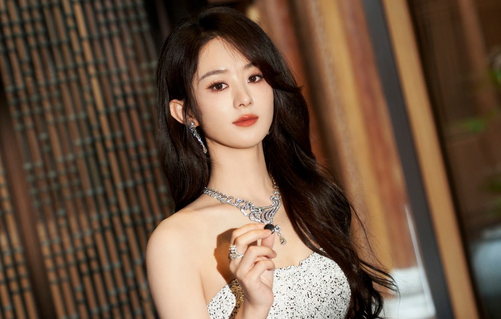 Triệu Lệ Dĩnh càn quét giới giải trí